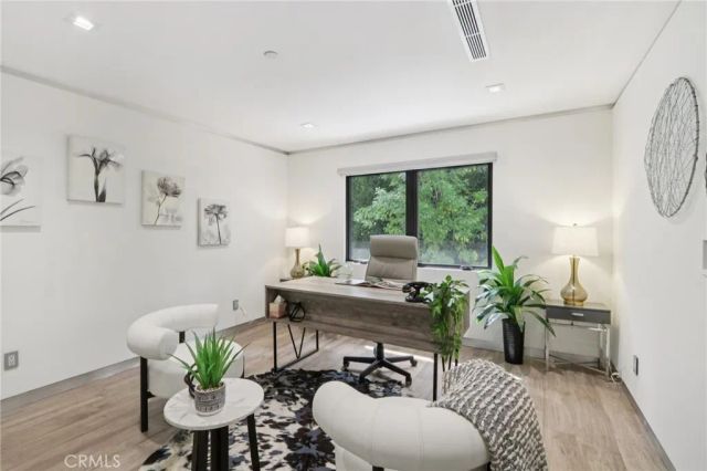 23670 Park Andorra, Calabasas, CA 91302