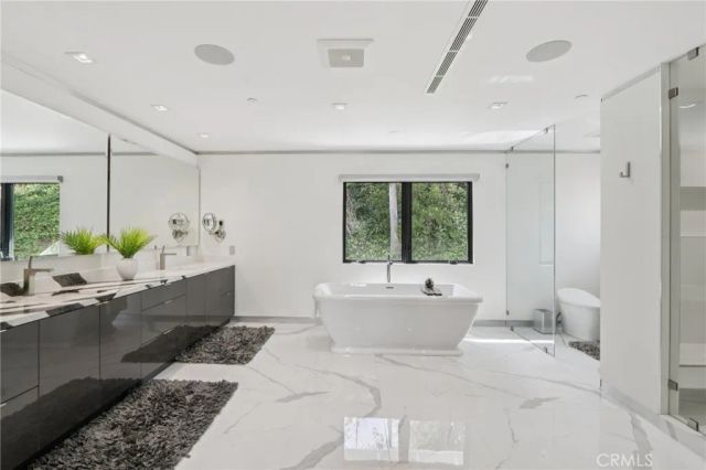 23670 Park Andorra, Calabasas, CA 91302