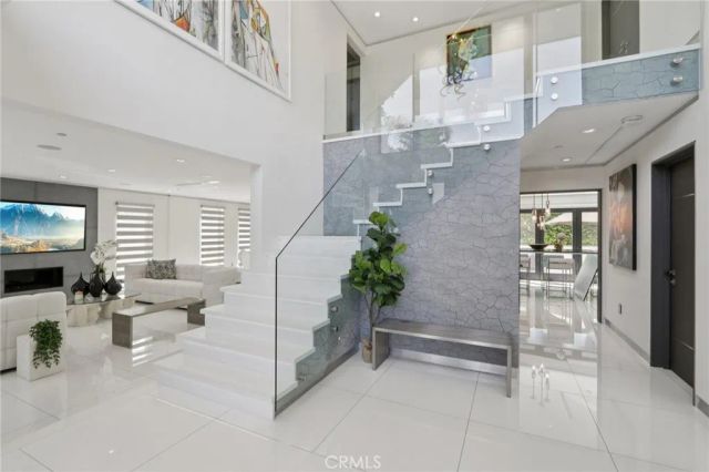 23670 Park Andorra, Calabasas, CA 91302