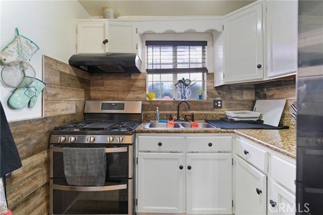 8211 Wilbarn, Paramount, CA 90723