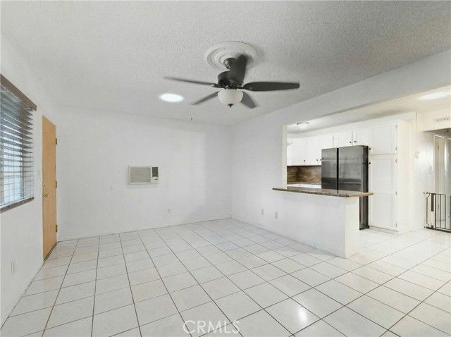 8211 Wilbarn, Paramount, CA 90723