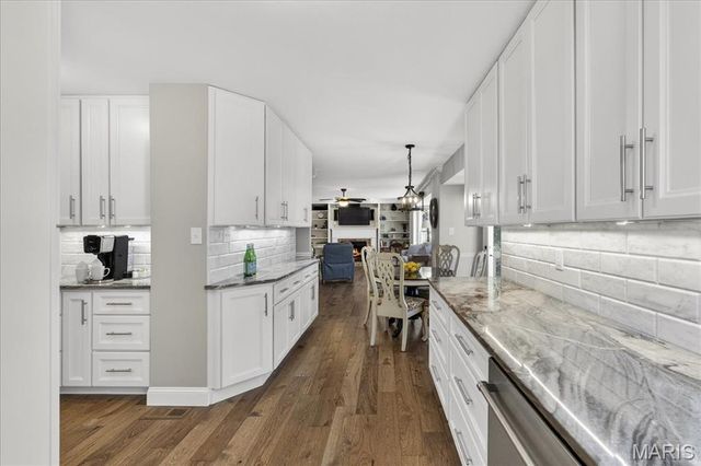 481 Saint Thomas Isle Lane, Wildwood, MO 63040