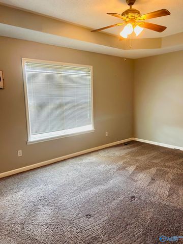 106 Amesbury Drive, Harvest, AL 35749