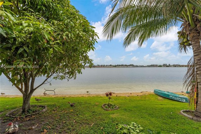12427 NW 7th Lane, Miami, FL 33182