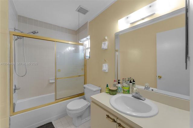 12427 NW 7th Lane, Miami, FL 33182