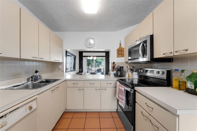 12427 NW 7th Lane, Miami, FL 33182