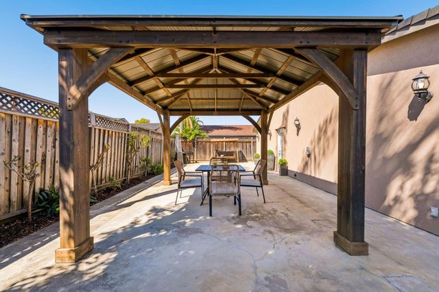40489 Davis Street, Fremont, CA 94538