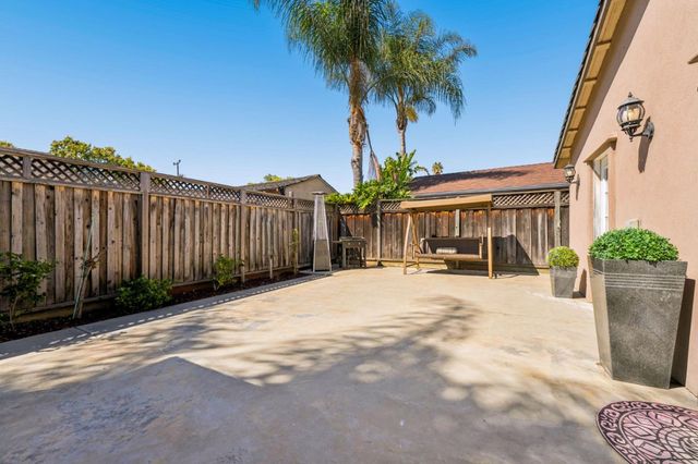 40489 Davis Street, Fremont, CA 94538