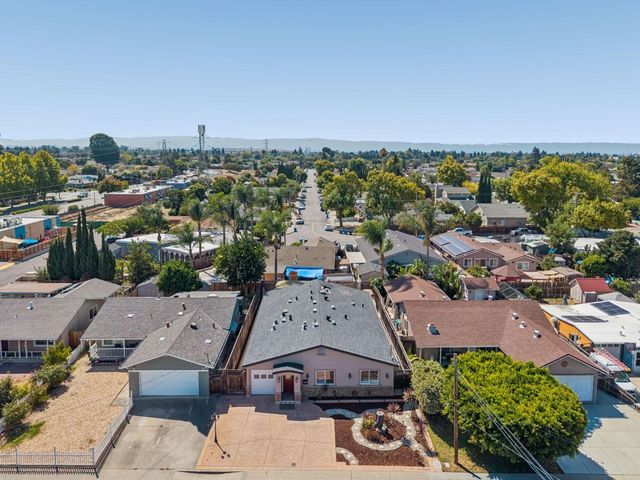 40489 Davis Street, Fremont, CA 94538