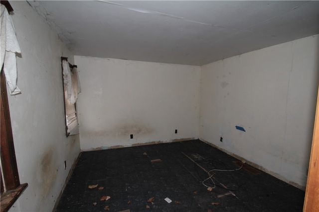 16758 Kenmore Road, Kendall, NY 14476