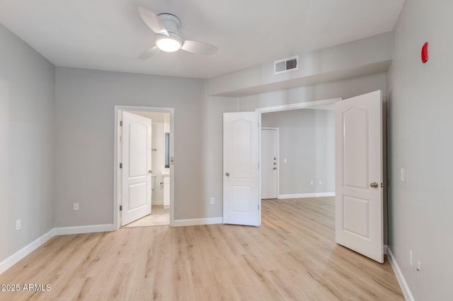 1701 E COLTER Street 218, Phoenix, AZ 85016