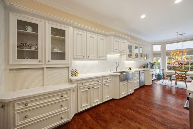 2803 Saint Annes Drive, Sugar Land, TX 77479