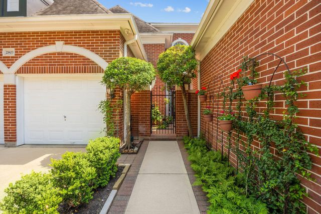 2803 Saint Annes Drive, Sugar Land, TX 77479