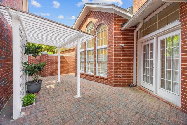 2803 Saint Annes Drive, Sugar Land, TX 77479