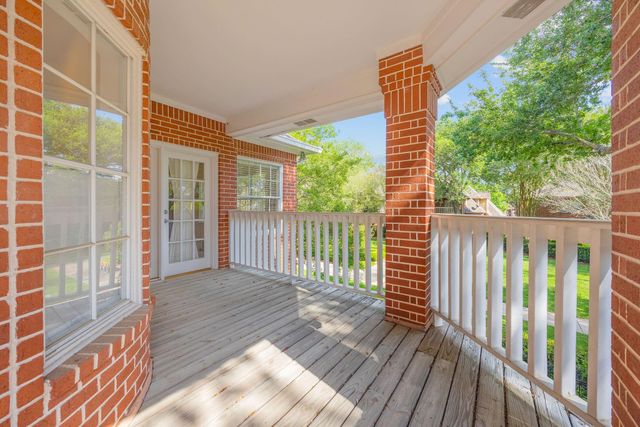 2803 Saint Annes Drive, Sugar Land, TX 77479