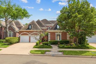 2803 Saint Annes Drive, Sugar Land, TX 77479