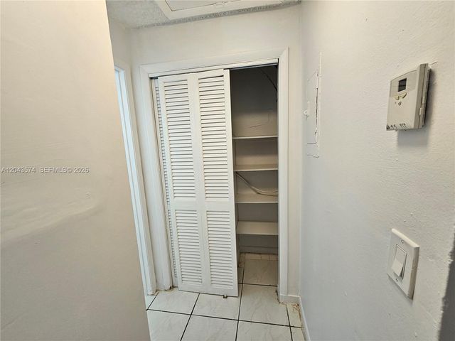 4621 SW 33rd Ave 4, Dania Beach, FL 33312