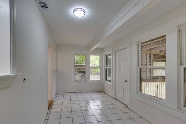 617 Wilson Street, Lancaster, TX 75146