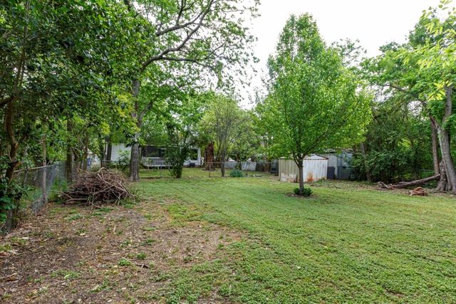 617 Wilson Street, Lancaster, TX 75146