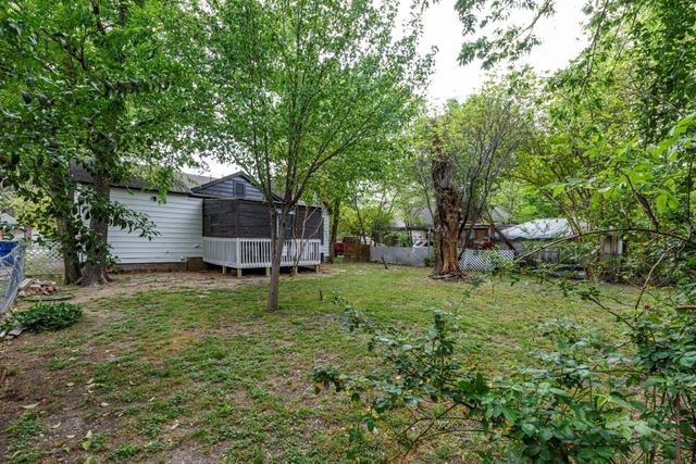 617 Wilson Street, Lancaster, TX 75146