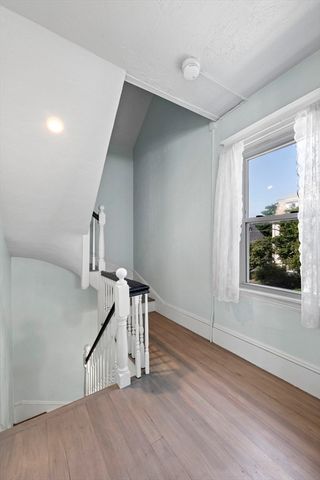 21 Cabot 2, Salem, MA 01970