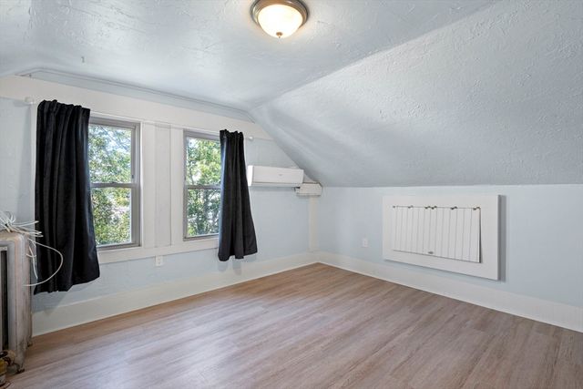 21 Cabot 2, Salem, MA 01970