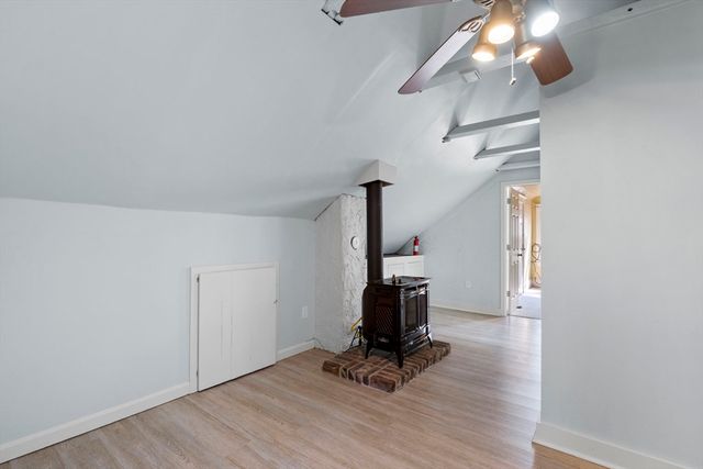 21 Cabot 2, Salem, MA 01970