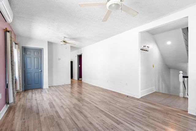 21 Cabot 2, Salem, MA 01970