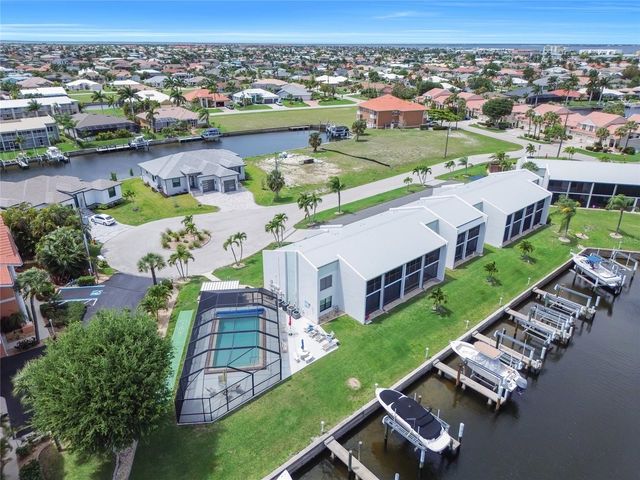 1318 WESLEY DRIVE 124B, Punta Gorda, FL 33950