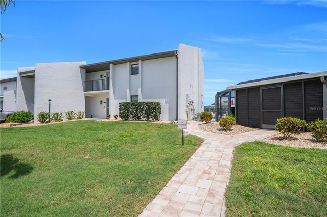 1318 WESLEY DRIVE 124B, Punta Gorda, FL 33950