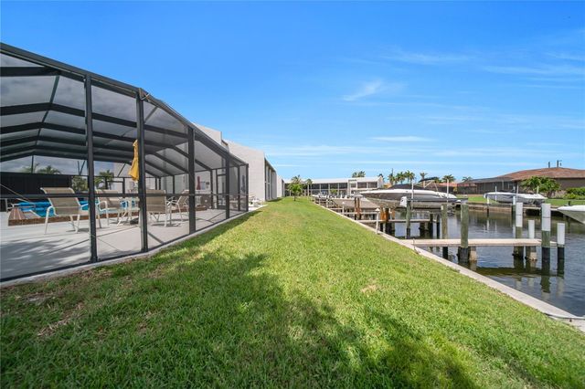 1318 WESLEY DRIVE 124B, Punta Gorda, FL 33950