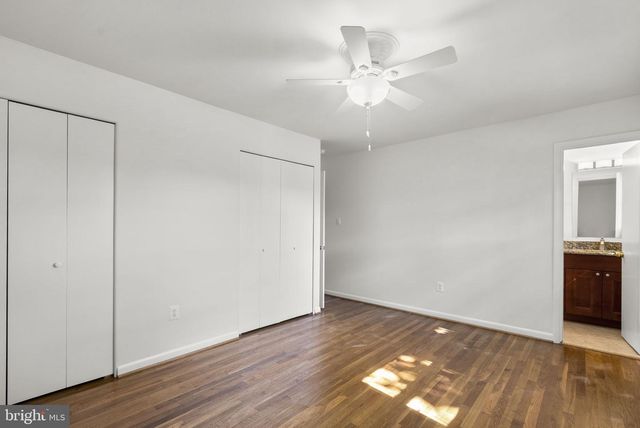 11822 ENID DR, Potomac, MD 20854
