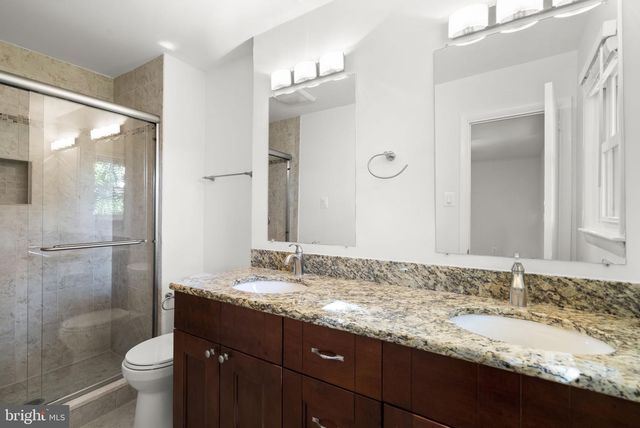 11822 ENID DR, Potomac, MD 20854