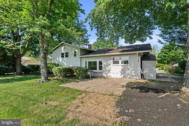 11822 ENID DR, Potomac, MD 20854
