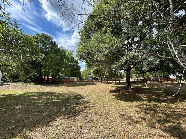 5340 NE COUNTY ROAD 340, High Springs, FL 32643