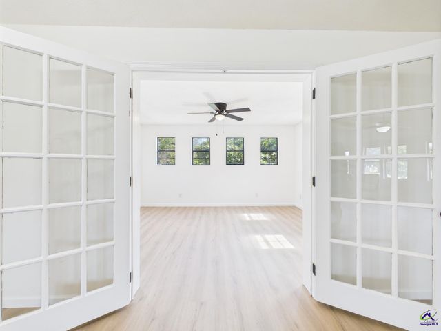 107 Lindsey Drive, Byron, GA 31088