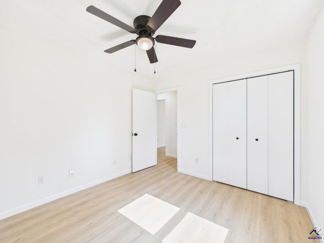 107 Lindsey Drive, Byron, GA 31088