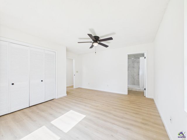 107 Lindsey Drive, Byron, GA 31088
