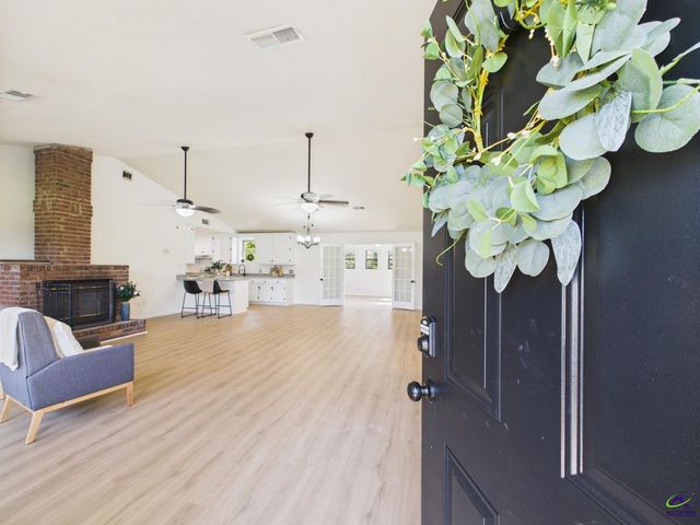 107 Lindsey Drive, Byron, GA 31088