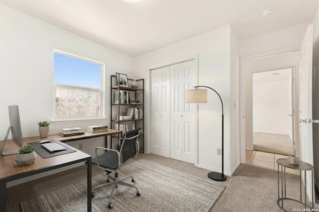 121 S Plant Ave Apt 102, Boerne, TX 78006