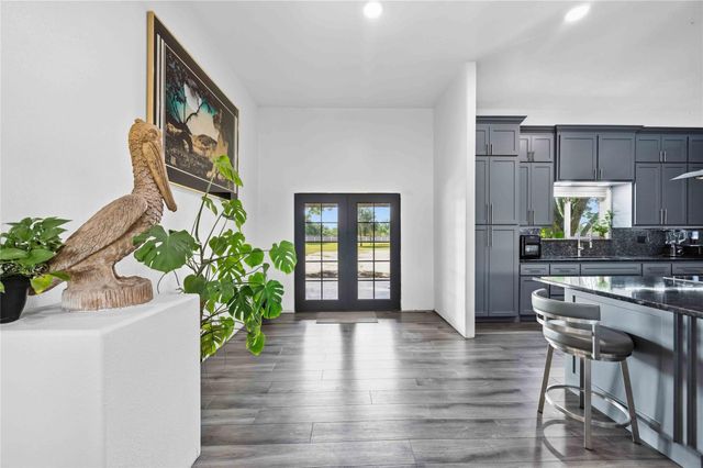 9318 E Creek Bend Drive, Needville, TX 77461