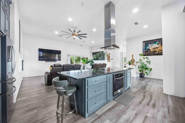 9318 E Creek Bend Drive, Needville, TX 77461