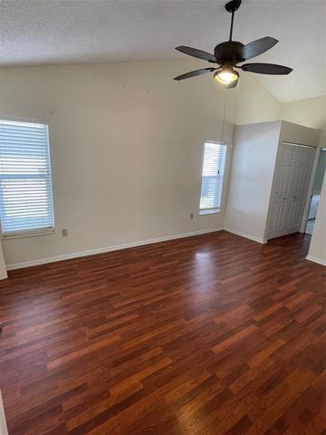 3109 57TH AVENUE CIRCLE E, Bradenton, FL 34203