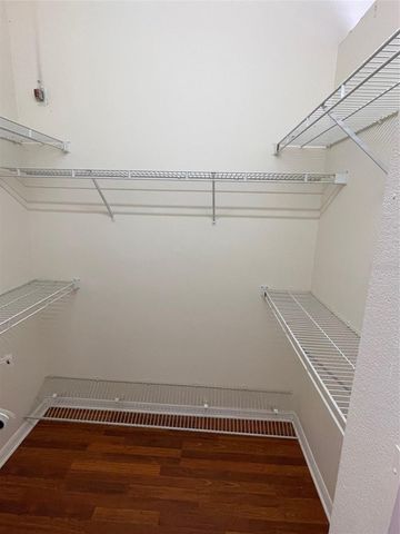 3109 57TH AVENUE CIRCLE E, Bradenton, FL 34203