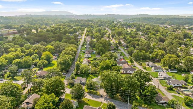 1907 Mcbrien Road, Chattanooga, TN 37412