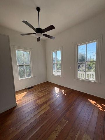 610 14th Street, Galveston, TX 77550