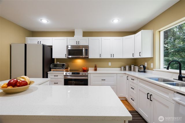 14009 311th Avenue NE, Duvall, WA 98019