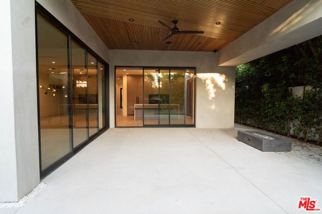 829 N Ogden Drive, Los Angeles, CA 90046