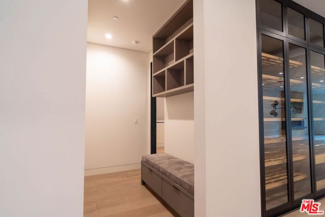 829 N Ogden Drive, Los Angeles, CA 90046