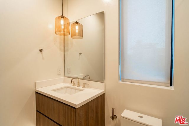 829 N Ogden Drive, Los Angeles, CA 90046